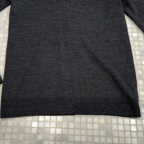 Gap Women’s Wool Dark Gray Fitted Long Sleeve V Neck Sweater - Picture 4 of 12